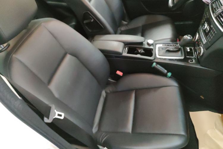 Used Mercedes-Benz C-Class 2013 C 180 Classic Grand Edition
