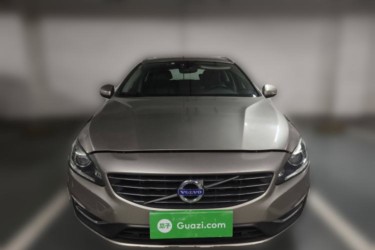 Used Volvo V60 2015 T5 Zhiya Edition