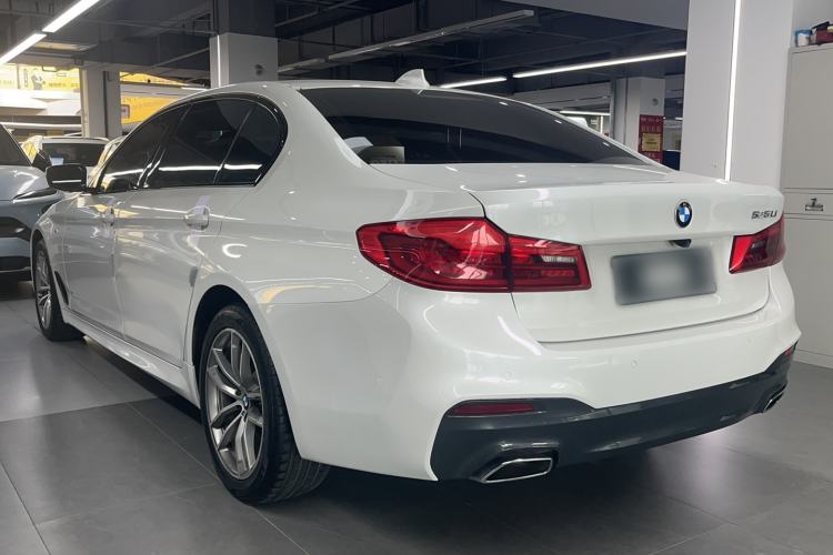 Used BMW 5 Series 2019 Restyled 525Li M Sport Package Exterior 5