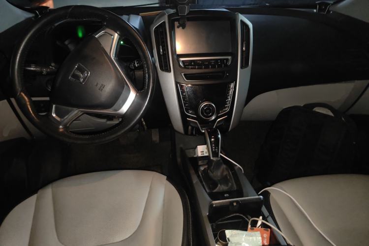 Used Luxgen U6 SUV 2014 1.8T Fashion Edition
