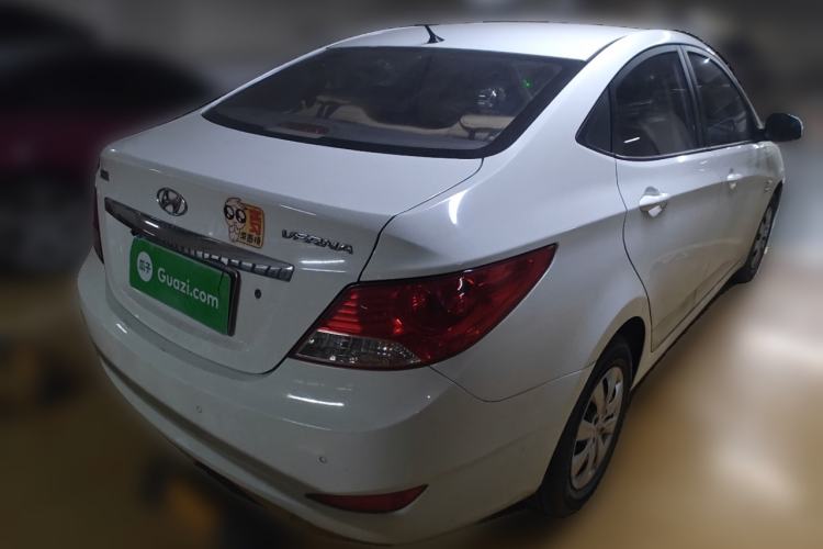 Used Hyundai Verna (older generation) 2010 Sedan 1.4L Manual Comfort GS
