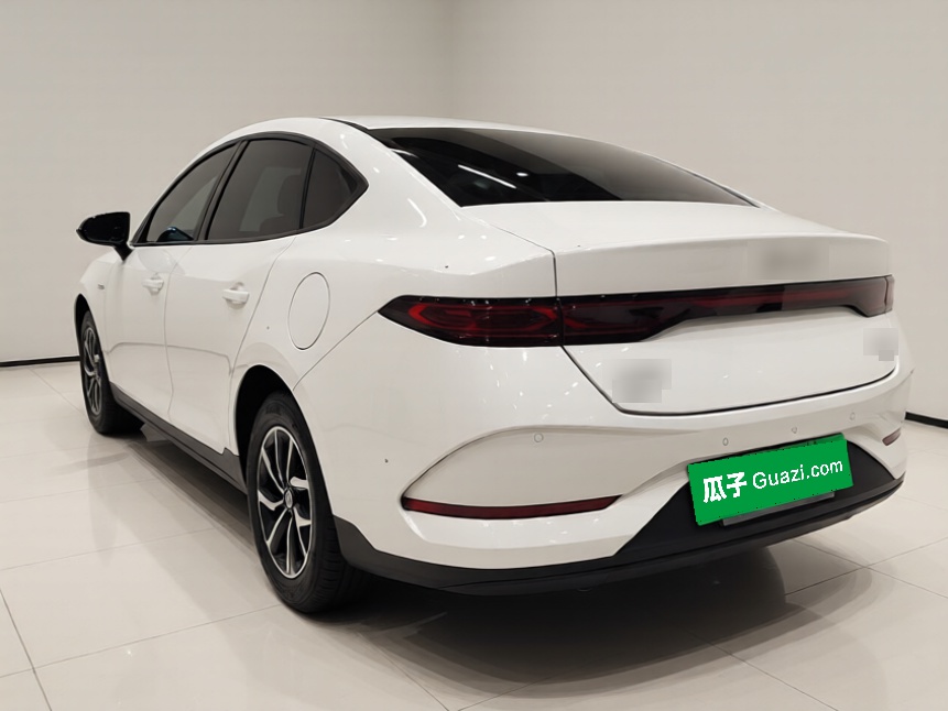 BYD Qin PLUS 2025 DM-i Smart Drive 55KM Leading Model — снимка 4