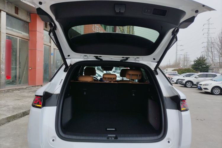 Used BYD Song L DM-i 2025 Intelligent Driving Version 160 km Beyond-Range Type