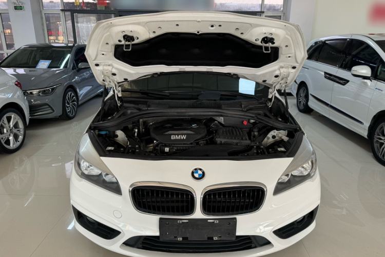 Used BMW 2 Series Gran Tourer 2015 218i Leading Model Interior 8