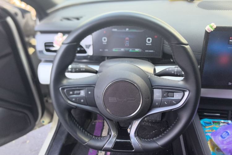 Used BYD Seal 06 New Energy 2024 DM-i 120KM Prestige Model Steering Wheel