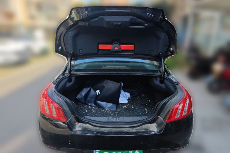 Used Peugeot 508 2013 2.0L 2nd Anniversary Edition Automatic Smart Enjoyment Version
