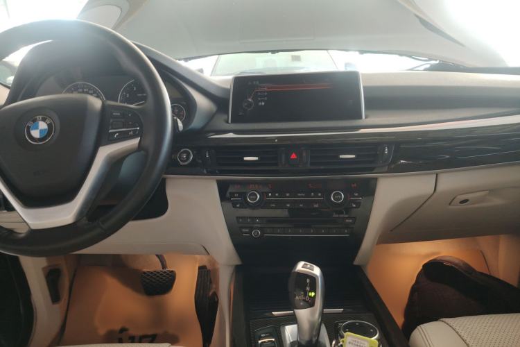 Used BMW X5 2014 xDrive35i Gasoline 5-seater U.S. specification
