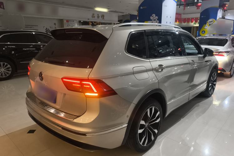 Used Volkswagen Tiguan L 2021 330TSI Automatic Two-Wheel Drive R-Line Flagship Edition