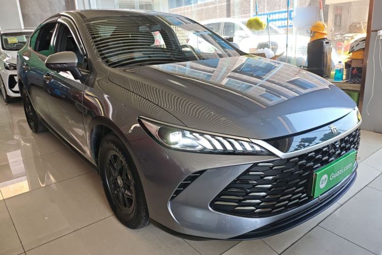 Used BYD Qin PLUS 2025 DM-i Smart Drive 55KM Leading Model
