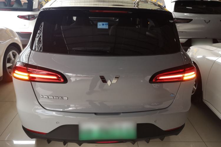 Used Wuling Bingo PLUS 2024 401 km Range 5-Seater Version Rear