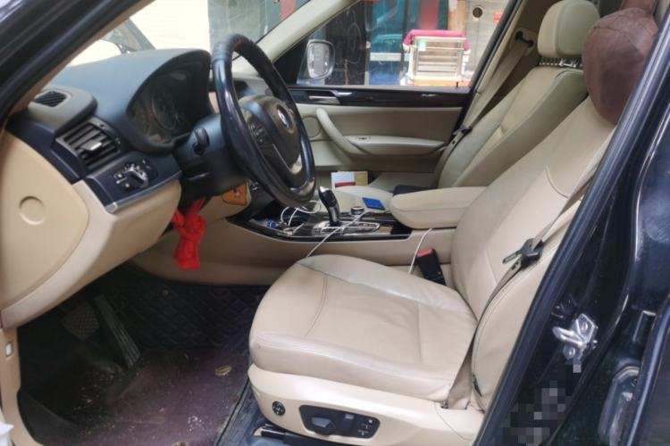 Used BMW X3 2011 xDrive28i Luxury Model
