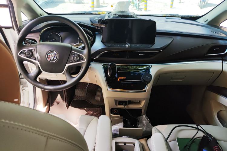 Used Buick GL8 2023 Land Executive Class Smart Enjoyment Model
