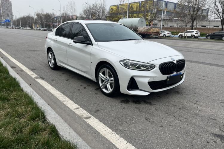 Used BMW 1 Series 2023 120i M Sport Night Edition Exterior 4