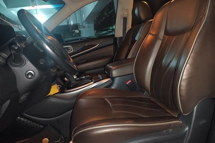 Used Infiniti QX60 2018 2.5 S/C Hybrid Two-Wheel-Drive Champion Family Edition
