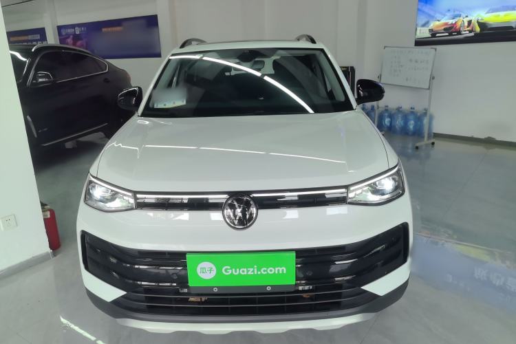 Used Volkswagen Tharu 2025 NewRui 300TSI Prestige Edition Front