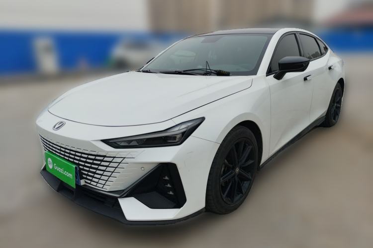 Used Changan UNI-V 2022 1.5T Prestige Version