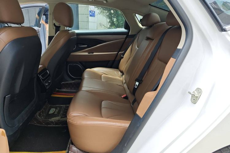 Used Geely Auto Emgrand GT 2017 2.4L Zunya Model