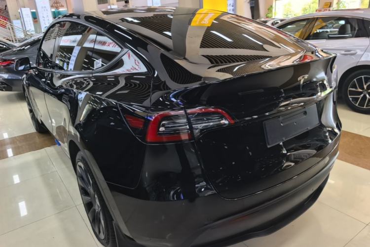 Used Tesla Model Y 2021 Standard Range Rear-Wheel Drive Version