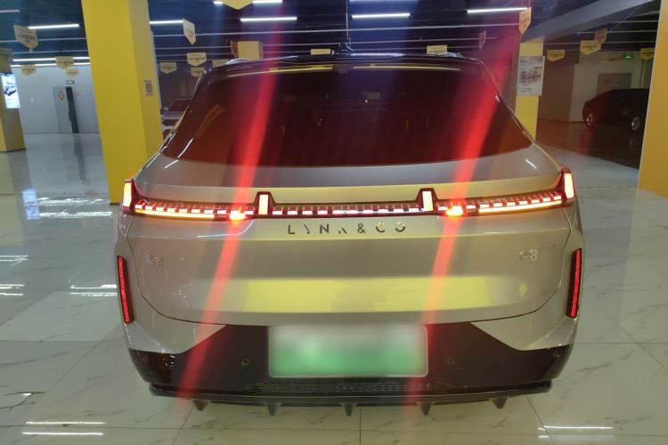 Used Lynk & Co 08 EM-P 2023 120km Long-Range Halo Rear