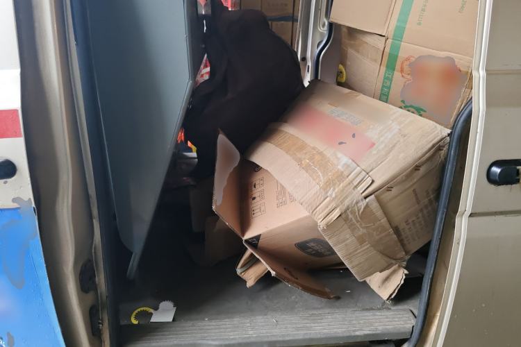 Used Wuling Rongguang V 2019 1.5L Window-Sealed Utility Model China VI LAR Left Rear Seat