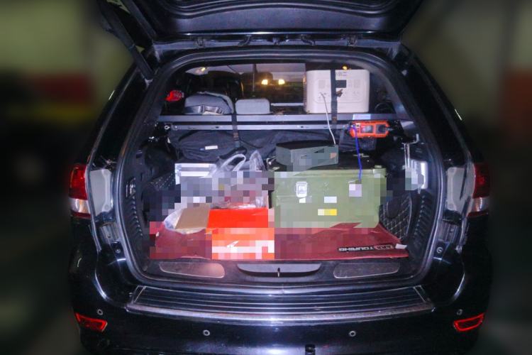 Used Jeep Grand Cherokee SRT 2012 6.4L SRT8 Trunk