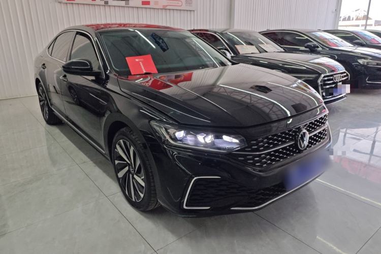 Used Volkswagen Passat 2023 330TSI Starry Elite Edition
