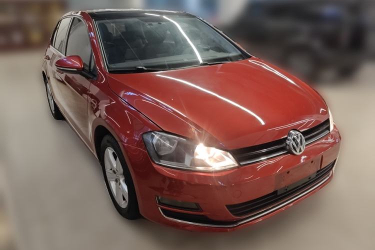 Used Volkswagen Golf 2016 230TSI Automatic Comfort Version
