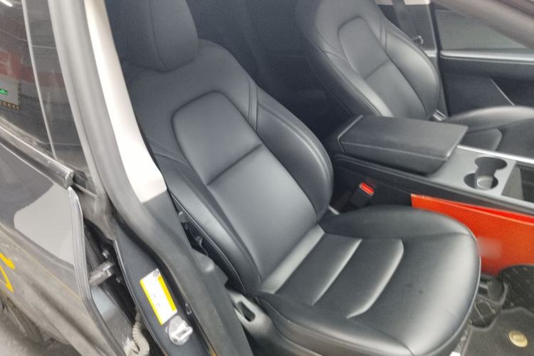 Used Tesla Model Y 2023 Rear-Wheel-Drive Version