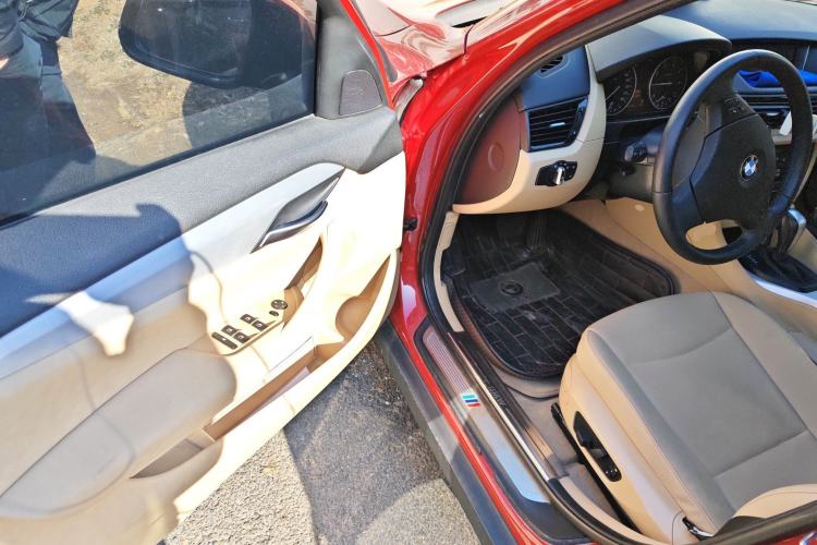 Used BMW X1 2013 sDrive18i Leading Model
