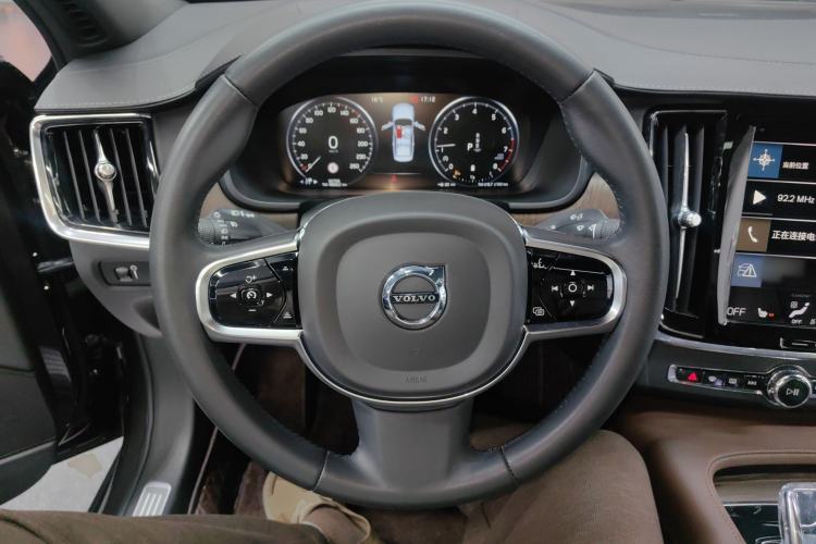 Used Volvo S90 2021 B5 Zhiyuan Luxury Edition
