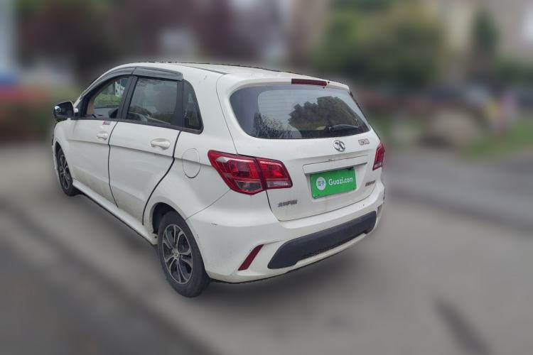 Used BAIC Senova D20 2015 Hatchback 1.5L Automatic Lotte Edition
