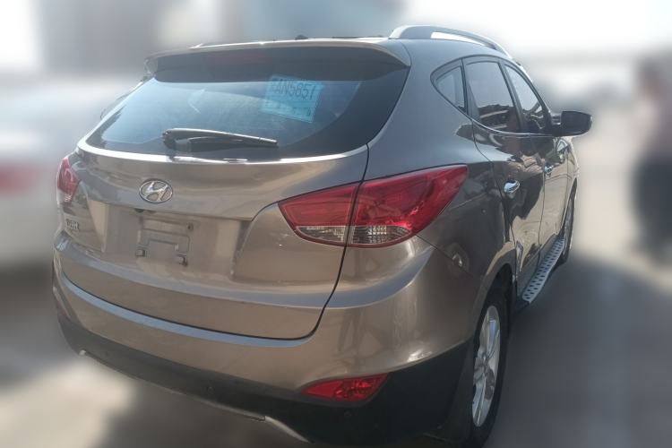 Used Hyundai ix35 2012 2.0L Automatic Two-Wheel Drive Elite Edition GLS Rear Right 45 Deg