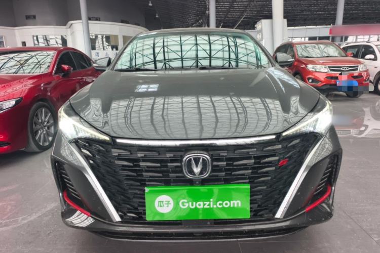 Used CHANGAN Eado 2023 Changan Edition PLUS Blue Whale NE 1.4T GDI DCT Prestige Version Front