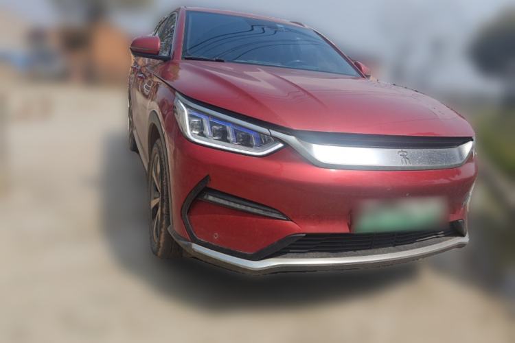 Used BYD Song PLUS New Energy 2021 EV Deluxe Model Front Right 45 Deg