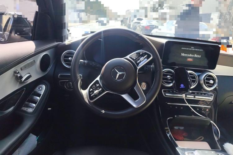 Used Mercedes-Benz GLC 2021 GLC 260 L 4MATIC Dynamic Edition Steering Wheel