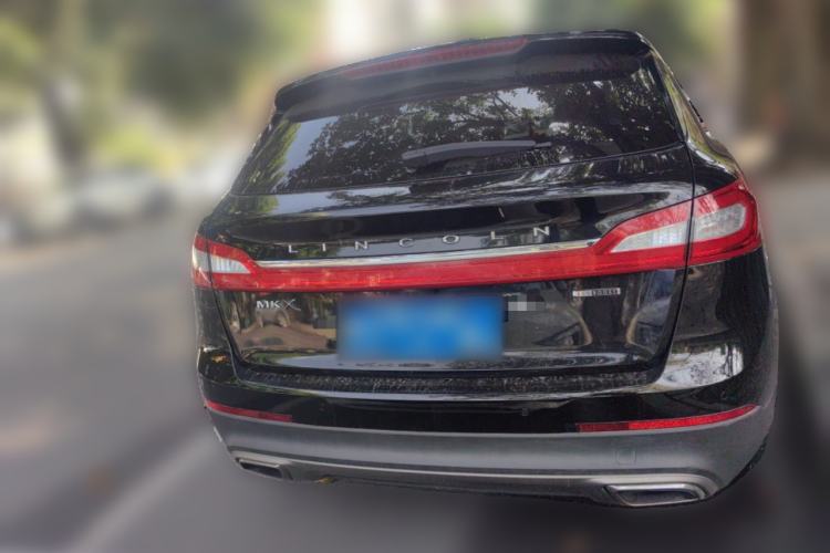 Used Lincoln MKX 2015 2.0T Two-Wheel Drive Deluxe Edition Rear