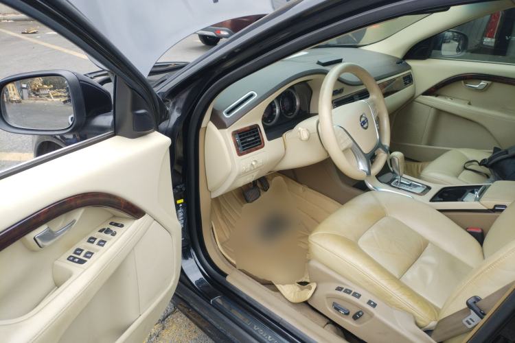 Used Volvo S80L 2009 2.5T ZhiZun Edition Driver Seat