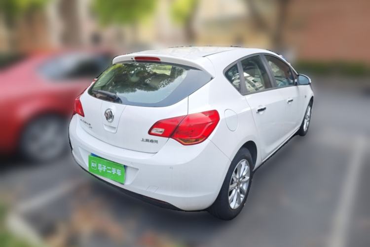 Used Buick GT 2014 XT 1.6L Automatic Fashion Edition Rear Right 45 Deg