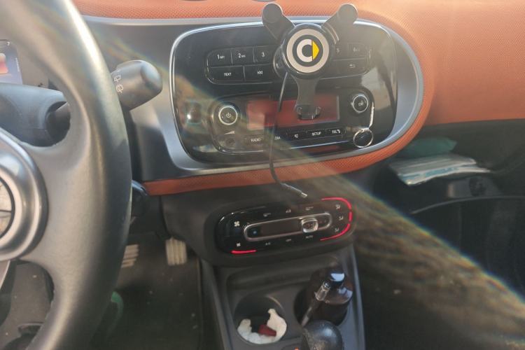 Used smart fortwo 2015 1.0L 52 kW Hardtop Passion Edition