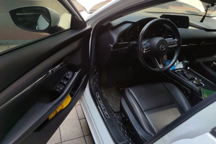 Used Mazda 3 Axela 2020 2.0L Automatic ZhiXuan Edition