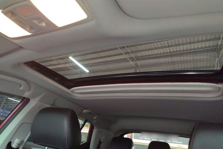 Used Soueast DX3 2018 1.5T CVT Luxury Model Headliner