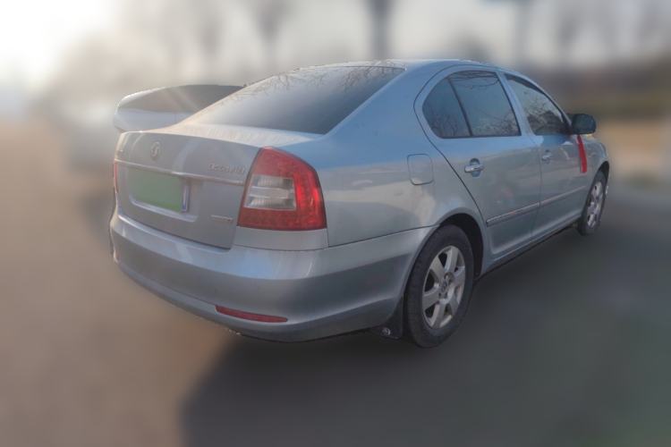 Used Skoda Octavia 2013 1.6L Fifth Anniversary Limited Edition
