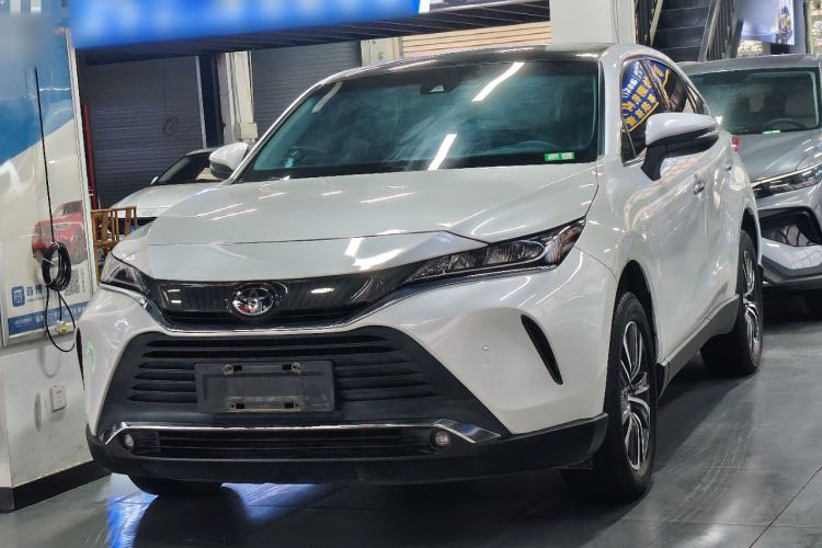 Used Toyota Harrier 2022 2.0L CVT Two-Wheel Drive Deluxe Edition