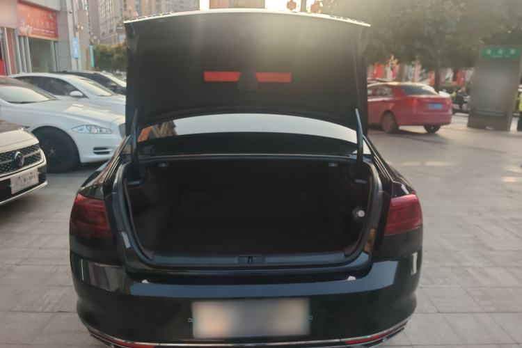 Used Volkswagen Magotan 2023 2 Million Units Commemorative Edition 330TSI DSG Luxury Version