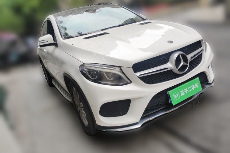 Used Mercedes-Benz GLE Coupe 2018 GLE 320 4MATIC Coupe SUV Front Right 45 Deg