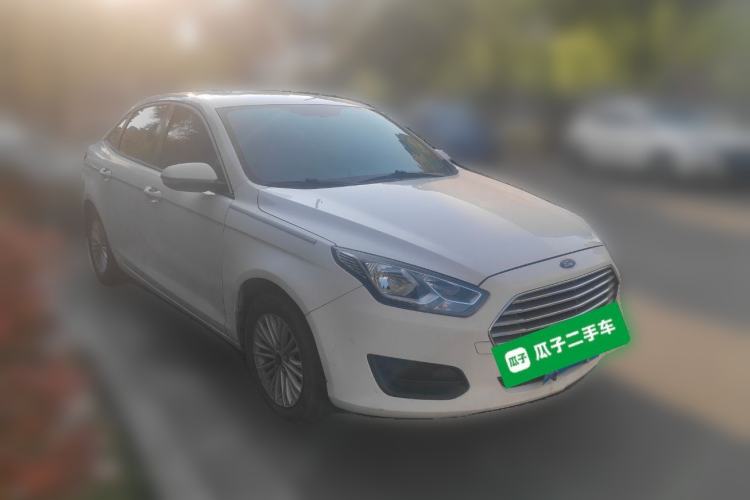 Used Ford Escort 2017 Revised Version 1.5L Automatic Comfort Edition Front Right 45 Deg