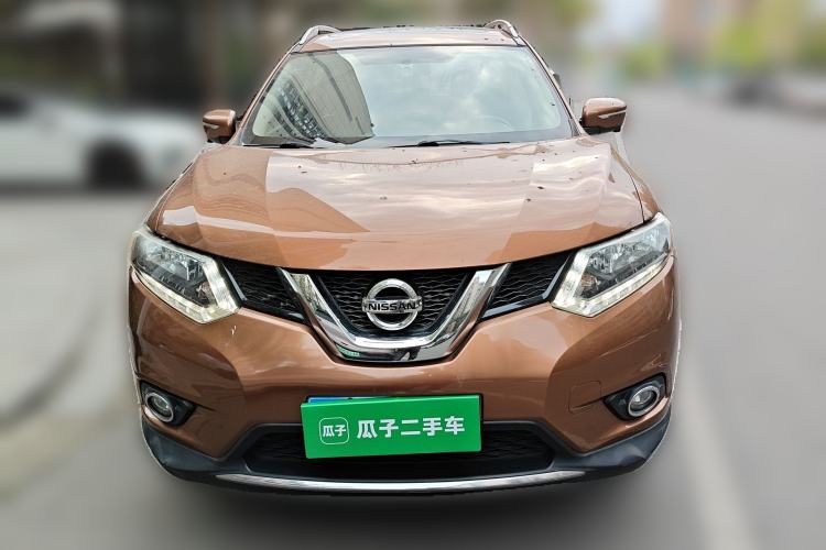 Used Nissan X-Trail 2015 2.0L CVT Comfort MAX Edition 2WD
