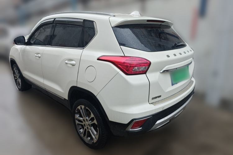 Used BAIC Senova X35 2016 1.5L Manual Luxury Edition Rear Left 45 Deg
