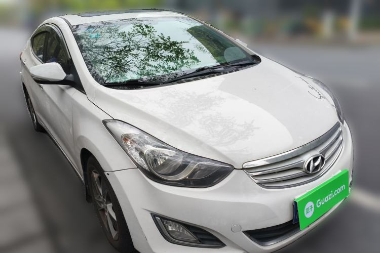 Used Hyundai Elantra (5th Generation / Langdong) 2013 1.6L Automatic Leading Model Front Right 45 Deg