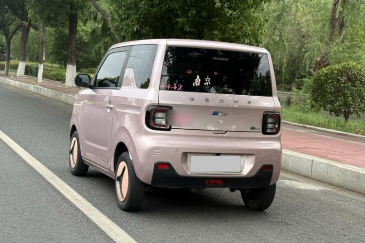 Used Geely Galaxy Panda 2024 Panda Mini 200km Endurance Bear
